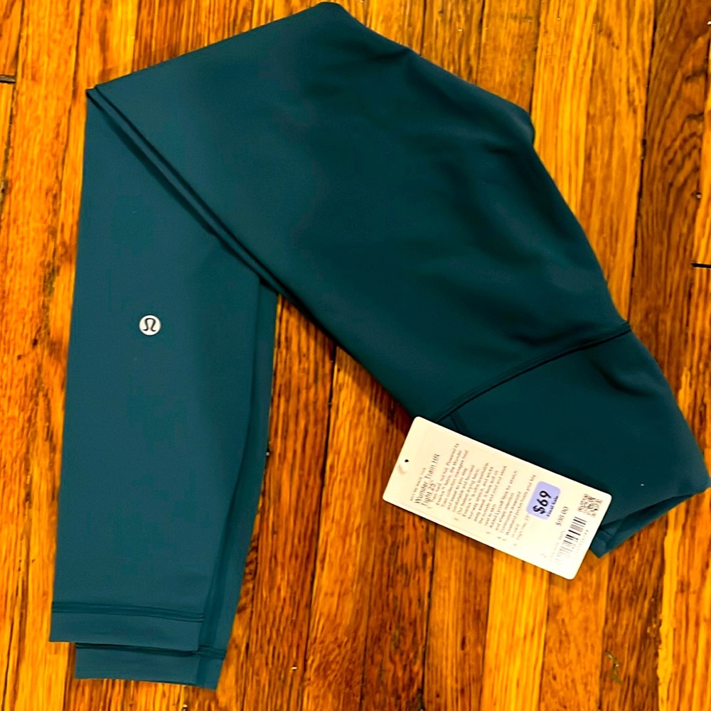NWT Lululemon Wunder Train high rise leggings